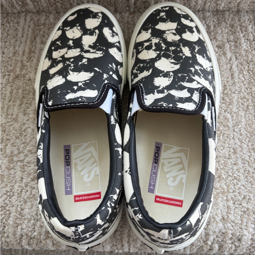 Vans Skate Slip-On Skull Pile Shoes. Men’s size 5.5. (Women’s size 7). - Picture 4 of 12